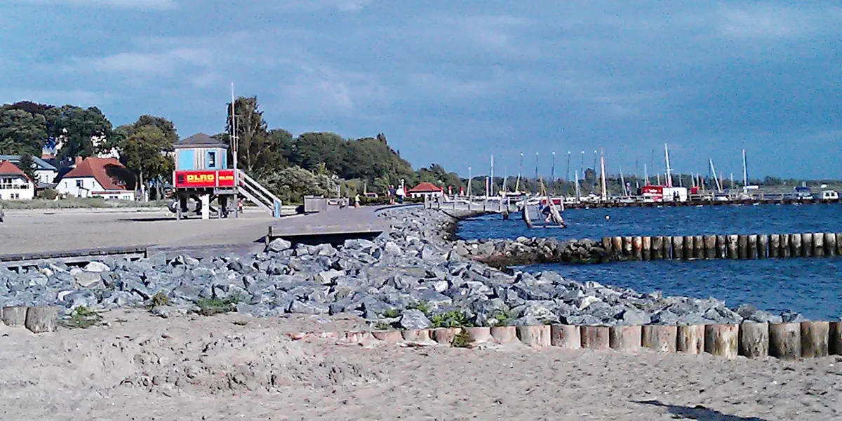 Altefähr Strand Hafen